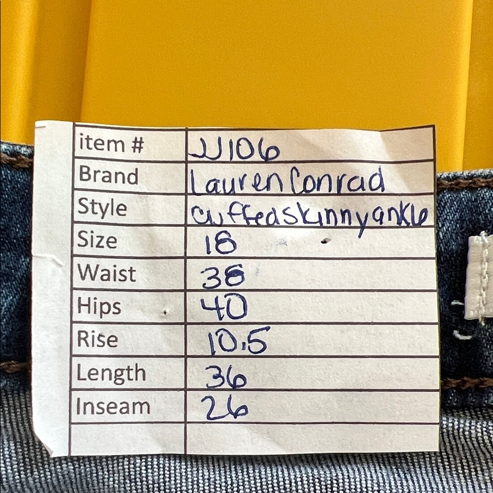 LC Lauren Conrad Indigo Cropped Jeans - Picture 6 of 6